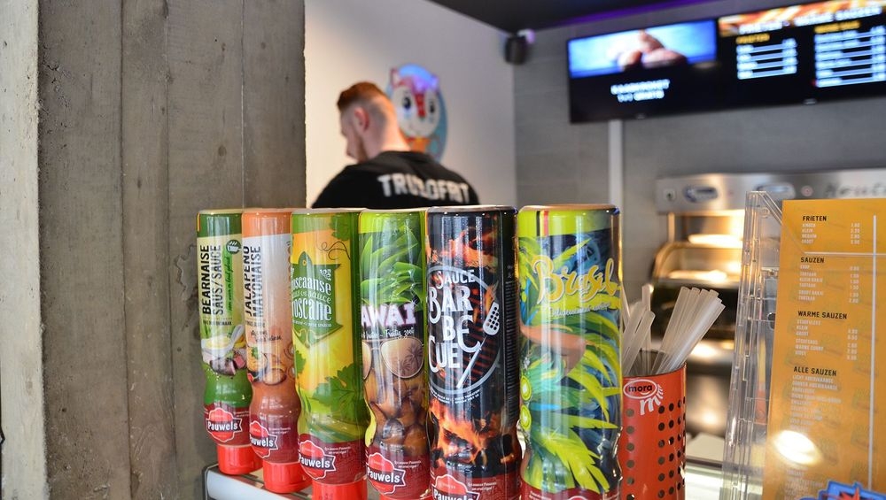 Moeten Pauwels sauzen koel bewaard worden?