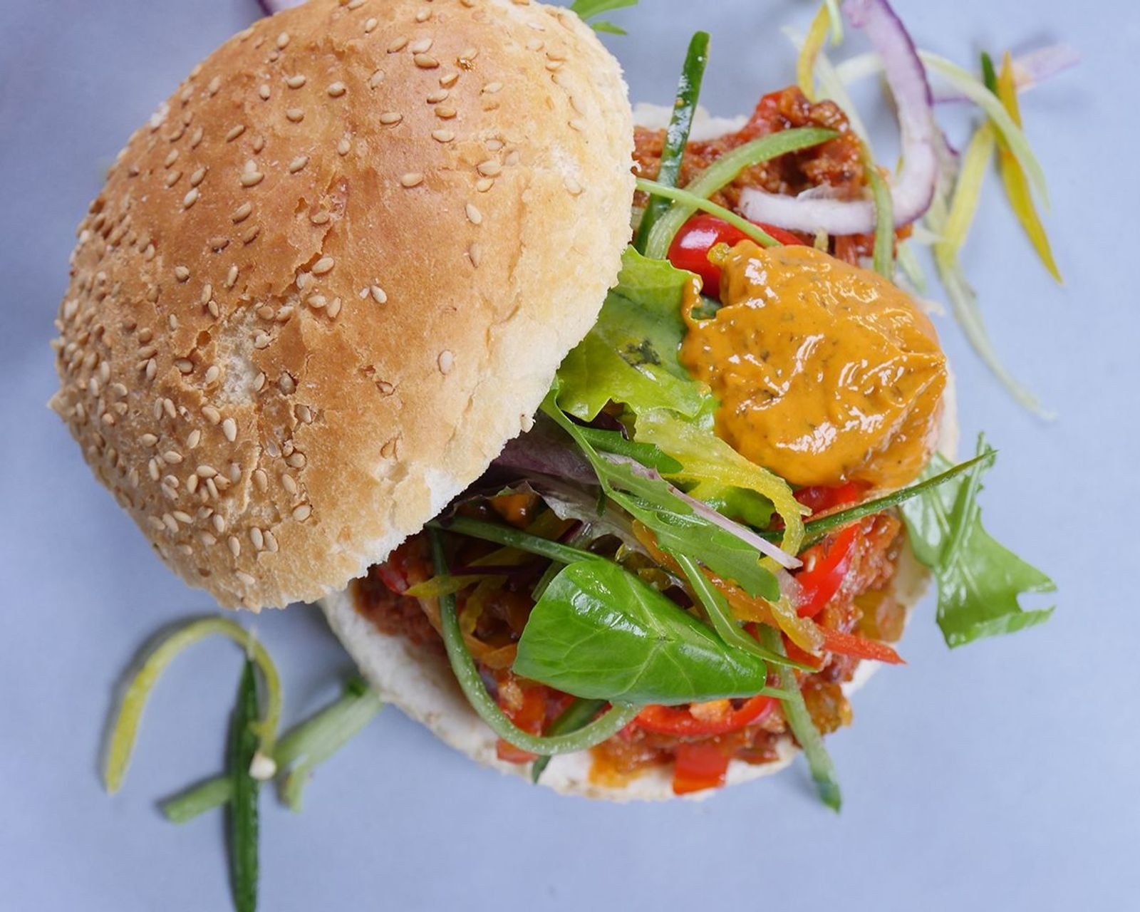 Het groentefestijn in een Américaine: uniek voor koude sauzen